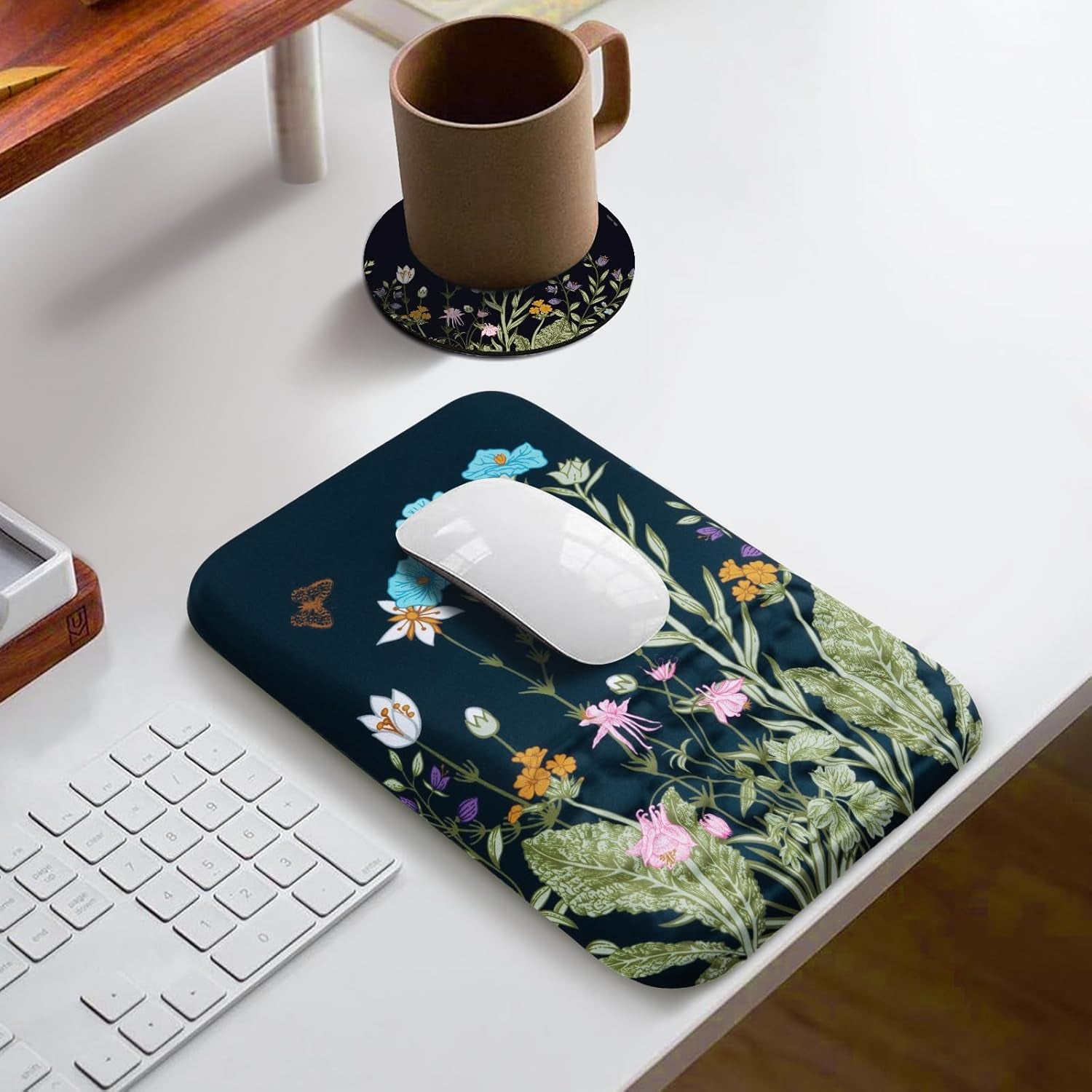 Mouse Pad with Wrist Rest Floral Ergonomic Comfortable Pain Relief Mousepad Wrist Support for Computer Office